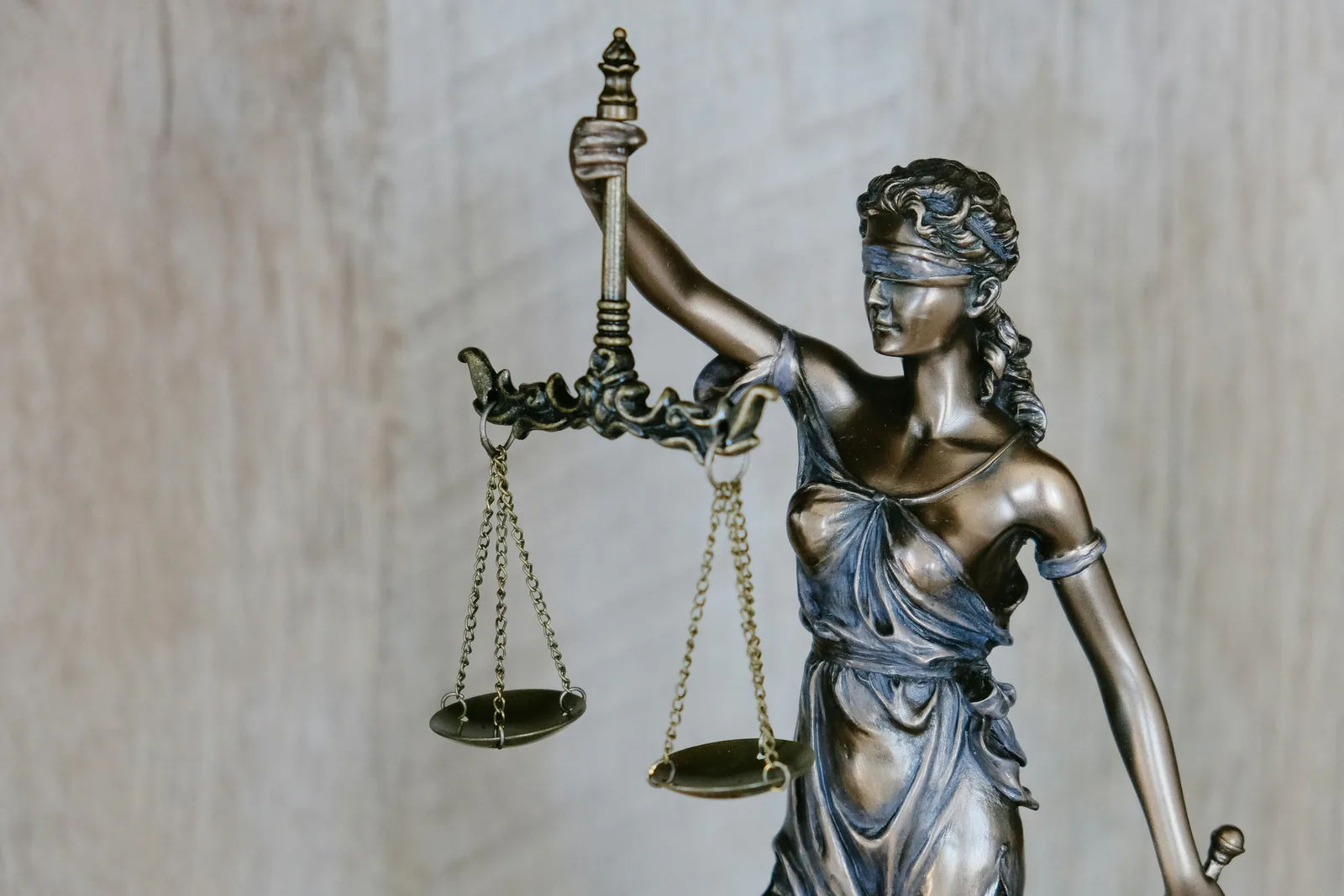 Símbolo da Justiça representando ética e atuação jurídica